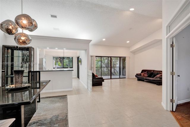 7525 NW 61st Ter 804, Parkland, FL 33067