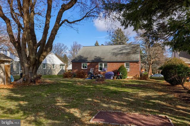 1048 LINCOLN HEIGHTS AVE, Ephrata, PA 17522