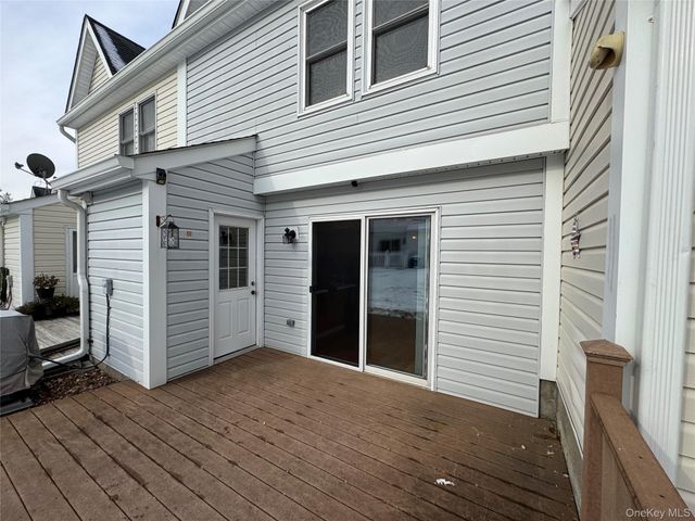 3 Mews Court, Fishkill, NY 12524