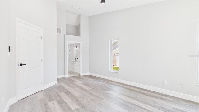 8609 BOYSENBERRY DRIVE, Tampa, FL 33635