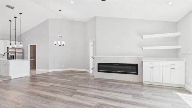 8609 BOYSENBERRY DRIVE, Tampa, FL 33635