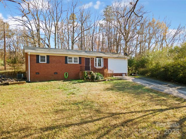 308 Hubbard Street, Lincolnton, NC 28092