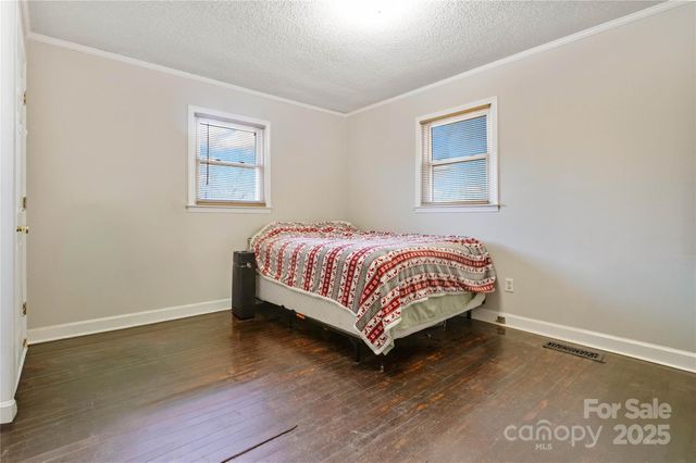 308 Hubbard Street, Lincolnton, NC 28092