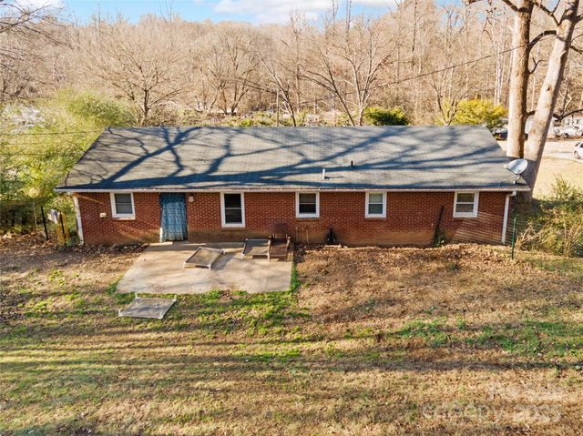 308 Hubbard Street, Lincolnton, NC 28092