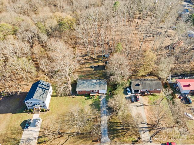 308 Hubbard Street, Lincolnton, NC 28092