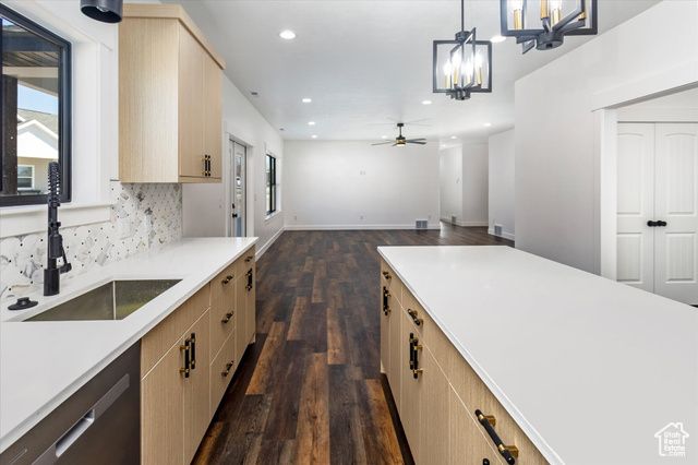 432 TEE CIR, Preston, ID 83263