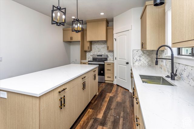 432 TEE CIR, Preston, ID 83263