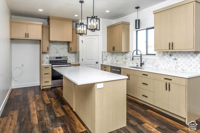 432 TEE CIR, Preston, ID 83263