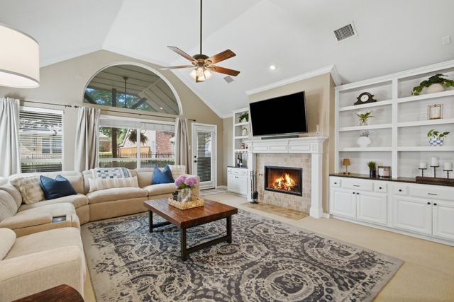 2745 Spanish Moss Trail, Frisco, TX 75033