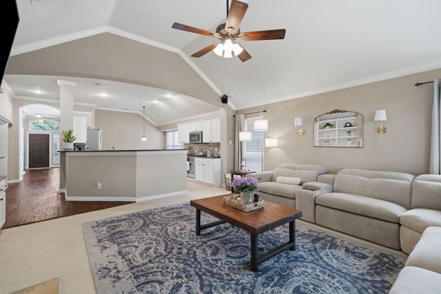 2745 Spanish Moss Trail, Frisco, TX 75033