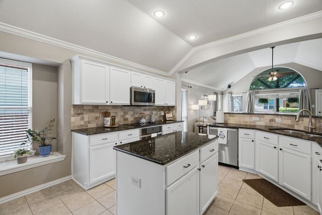 2745 Spanish Moss Trail, Frisco, TX 75033