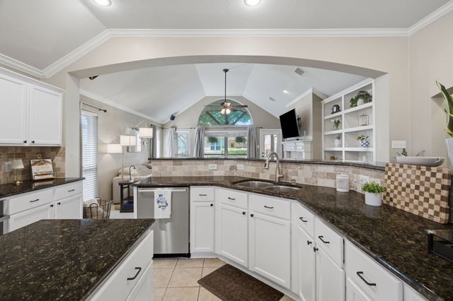 2745 Spanish Moss Trail, Frisco, TX 75033