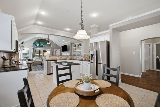 2745 Spanish Moss Trail, Frisco, TX 75033