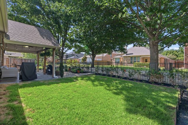 2745 Spanish Moss Trail, Frisco, TX 75033