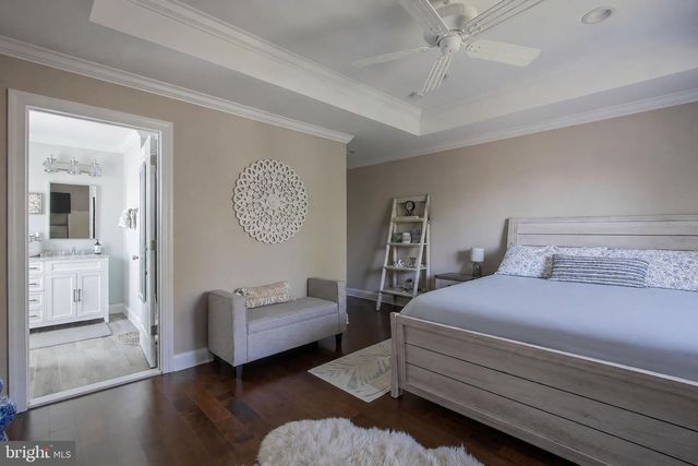 20 WAVERLY STREET, Keyport, NJ 07735