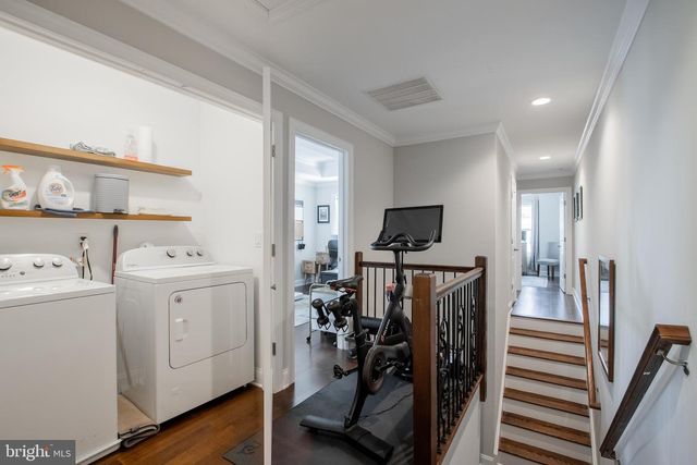 20 WAVERLY STREET, Keyport, NJ 07735