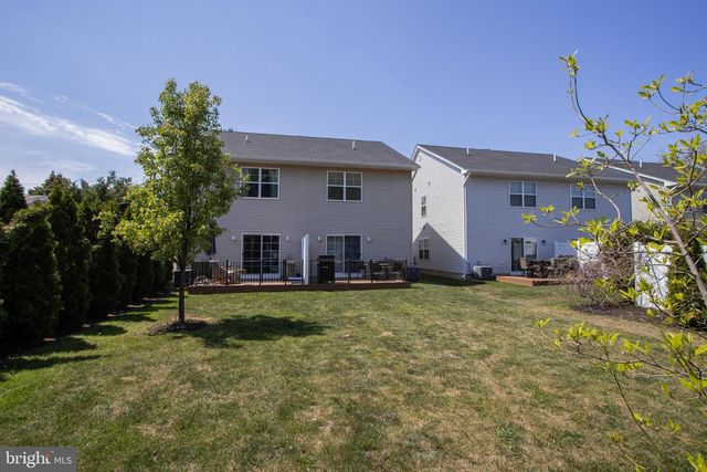 20 WAVERLY STREET, Keyport, NJ 07735