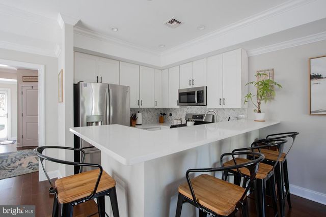 20 WAVERLY STREET, Keyport, NJ 07735