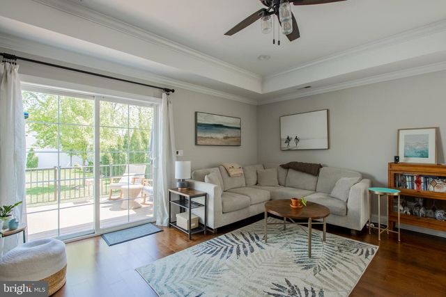 20 WAVERLY STREET, Keyport, NJ 07735