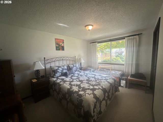 800 Nw 59TH St, Vancouver, WA 98663