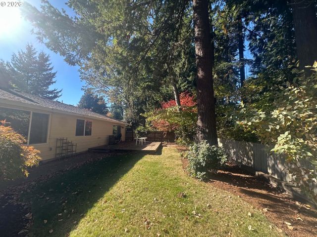 800 Nw 59TH St, Vancouver, WA 98663