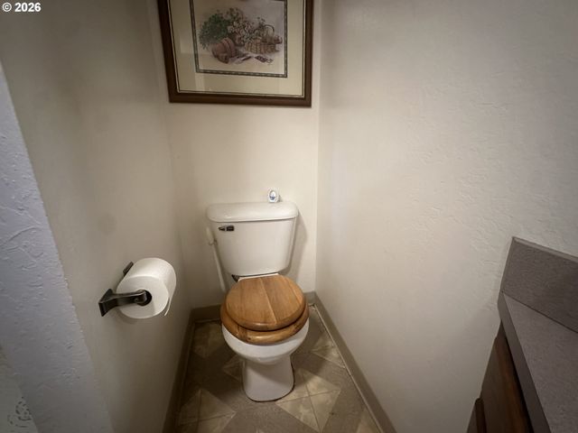 800 Nw 59TH St, Vancouver, WA 98663