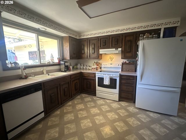 800 Nw 59TH St, Vancouver, WA 98663
