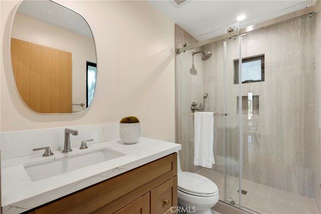 5200 Armida Drive, Woodland Hills, CA 91364
