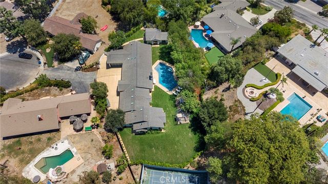 5200 Armida Drive, Woodland Hills, CA 91364
