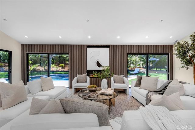 5200 Armida Drive, Woodland Hills, CA 91364