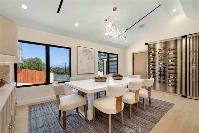 5200 Armida Drive, Woodland Hills, CA 91364