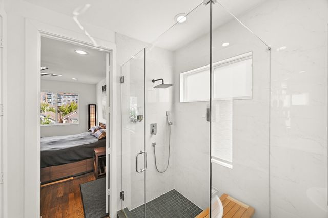 912 W 19th Street C, Houston, TX 77008