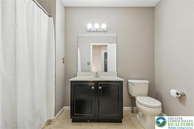 2128 Danville, Upper Hanover Twp, PA 18073