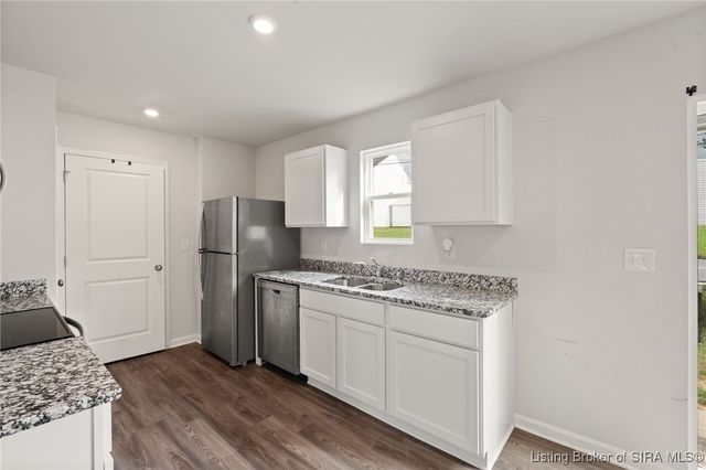 315 Berkley Road, Charlestown, IN 47111