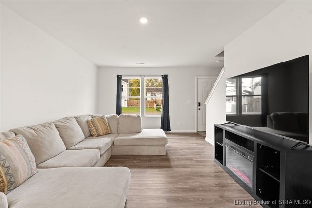 315 Berkley Road, Charlestown, IN 47111