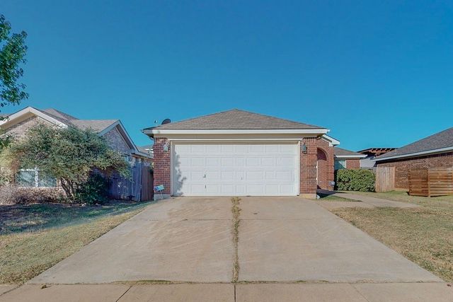 7508 Fallen Trail, Fort Worth, TX 76123