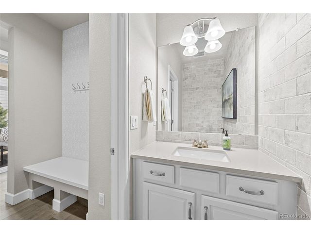 7298 W Adriatic Cir, Lakewood, CO 80227