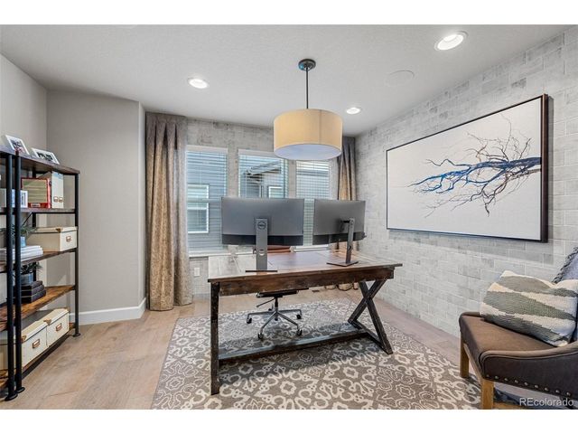 7298 W Adriatic Cir, Lakewood, CO 80227