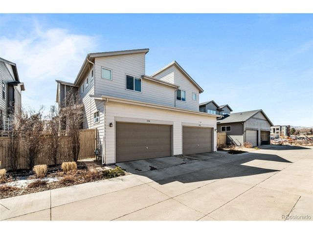 7298 W Adriatic Cir, Lakewood, CO 80227