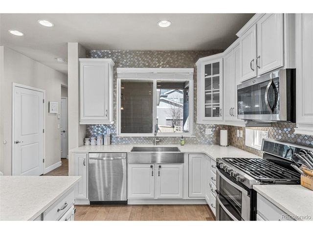 7298 W Adriatic Cir, Lakewood, CO 80227