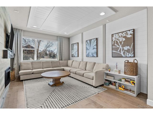 7298 W Adriatic Cir, Lakewood, CO 80227