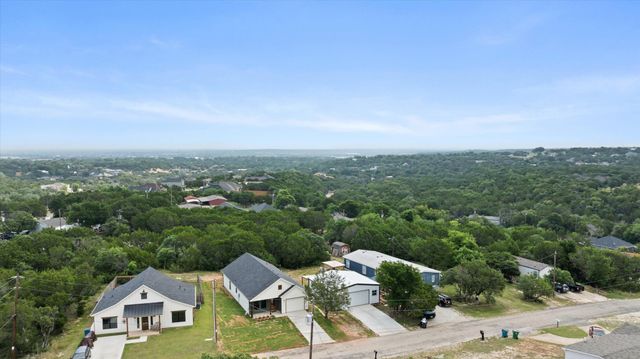 2603 Creekview Drive, Granbury, TX 76048