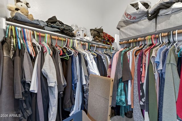 38035 N FARMHOUSE Way, San Tan Valley, AZ 85140