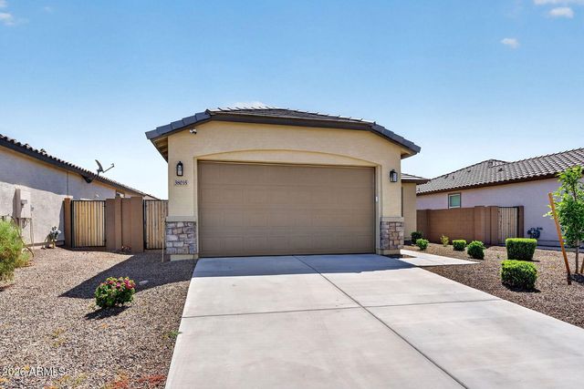 38035 N FARMHOUSE Way, San Tan Valley, AZ 85140
