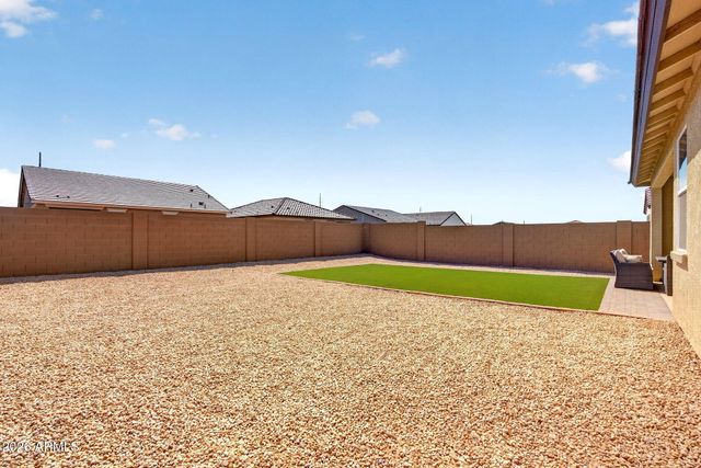 38035 N FARMHOUSE Way, San Tan Valley, AZ 85140