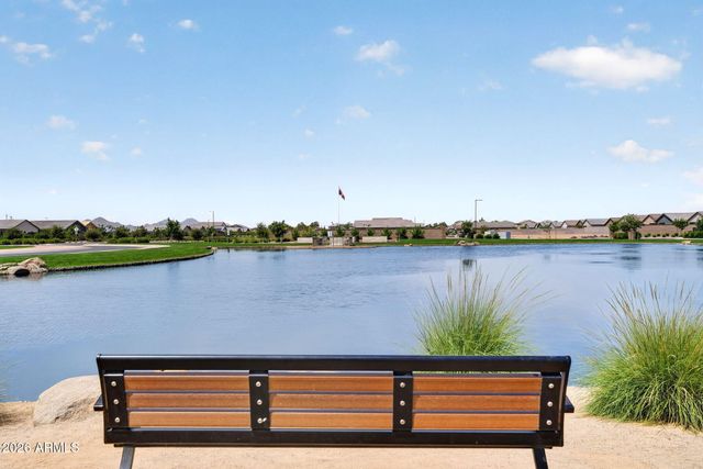 38035 N FARMHOUSE Way, San Tan Valley, AZ 85140