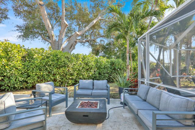 96 S Sewalls Point Road, Sewalls Point, FL 34996