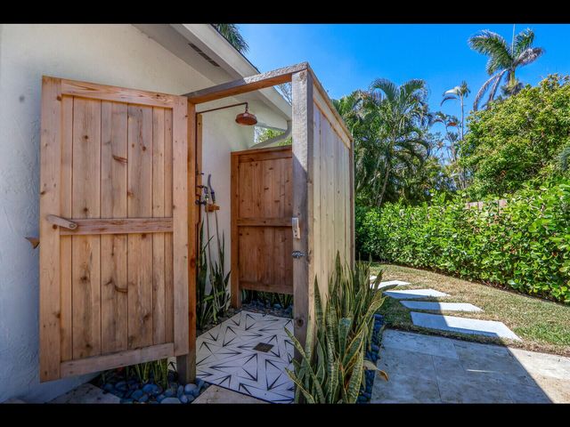 96 S Sewalls Point Road, Sewalls Point, FL 34996