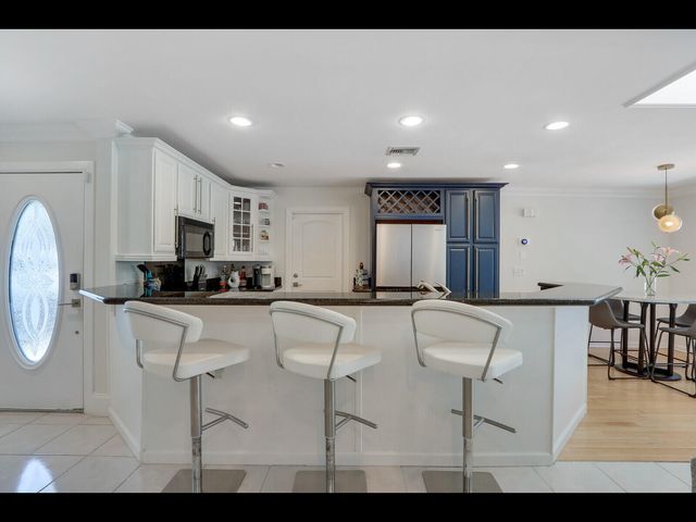 96 S Sewalls Point Road, Sewalls Point, FL 34996