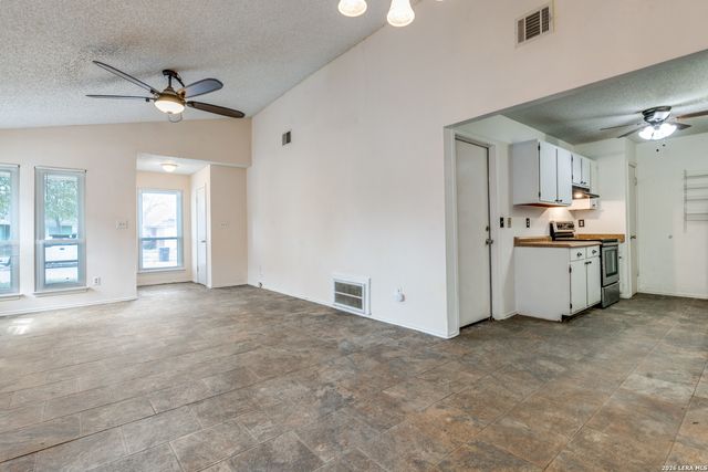 3309 Stoney Sq, San Antonio, TX 78247